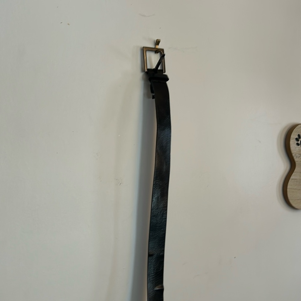 Women’s belt